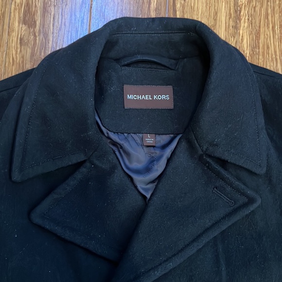 Micheal Kors Men’s Peacoat - Picture 3 of 9
